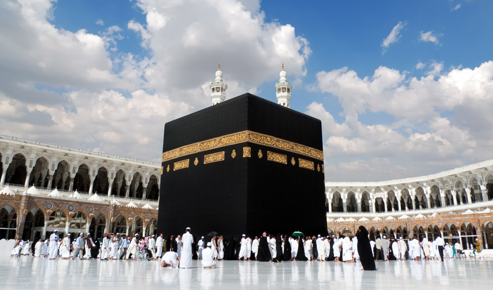 All visas are available to perform the rituals of Umrah - Al-Hiwar, Algeria