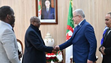 Pictures.. Boghali receives the Ambassador of the Republic of Kenya to Algeria - Al-Hiwar Al-Jazaeryia