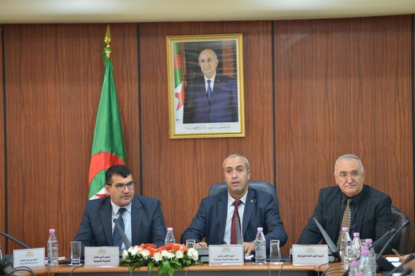 The Finance Committee continues to study the draft law related to the rules of public accounting - the Algerian dialogue