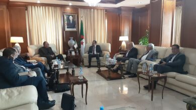 Arkab receives the president and members of the National Union of Investors, Owners and Exploiters of Service and Fuel Stations - Al-Hiwar, Algeria