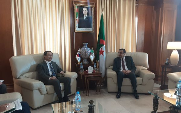 In pictures.. An Algerian-Korean partnership in the field of hydrocarbons - Al-Hiwar Algeria