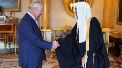 The first official hosting of an Islamic figure at Buckingham Palace.. King Charles receives the Secretary-General of the Muslim World League - Al-Hiwar Algeria