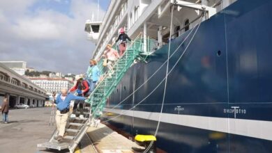 A cruise ship anchored in the port of Oran with 64 foreign tourists on board.  Algerian Dialogue