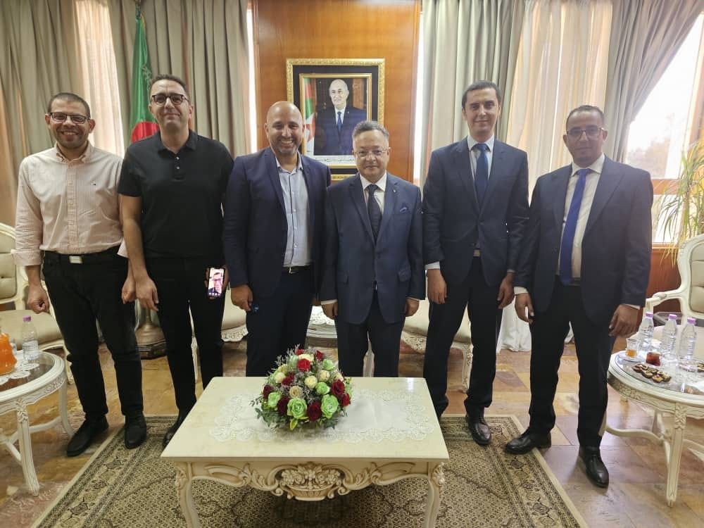 Badari receives Algerian scholars residing abroad - Al-Hiwar Al-Jazaeryya