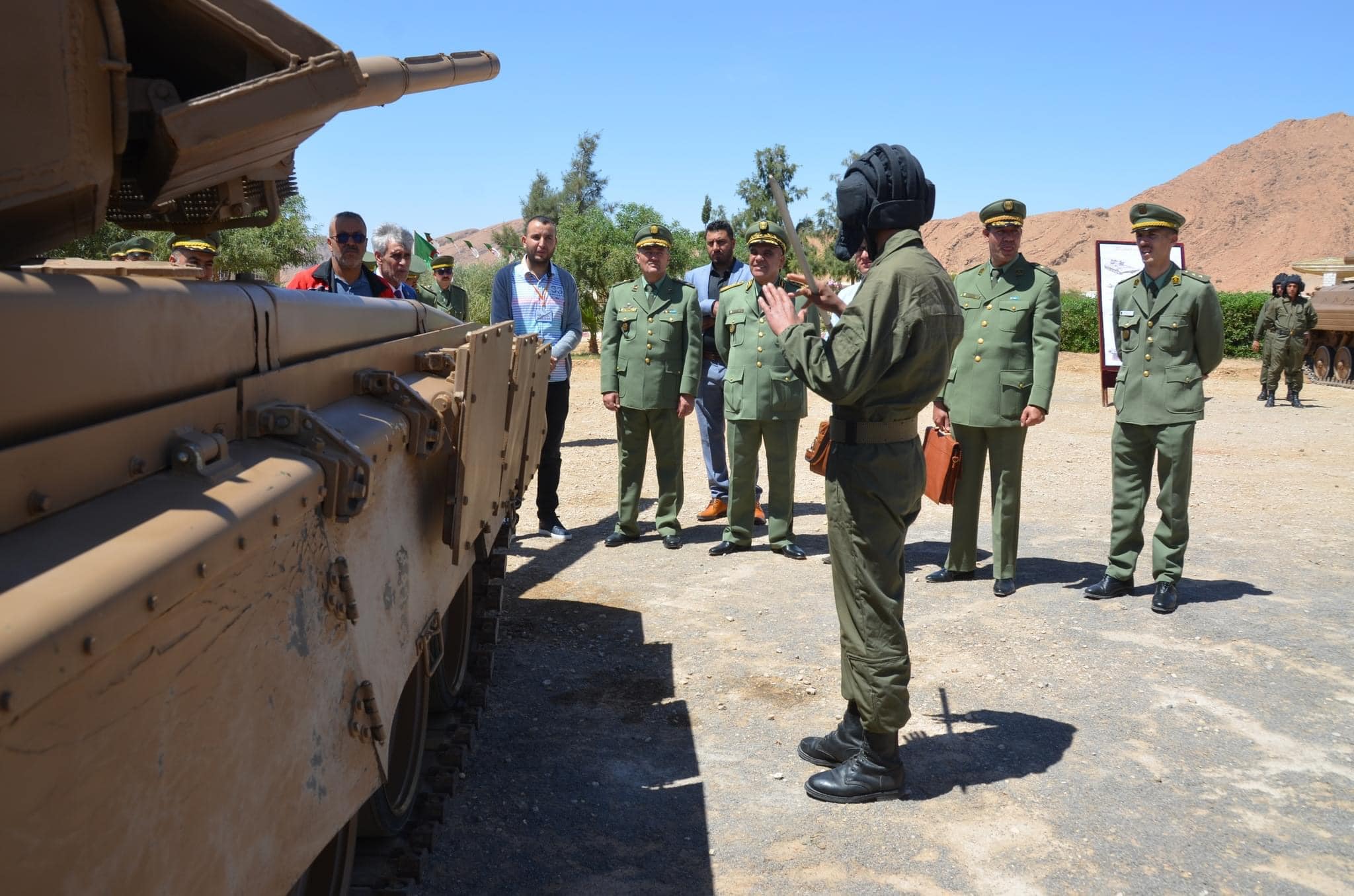 In pictures.. A media visit to the first training center of the First Armored Division in Barika - Al-Hiwar Algeria