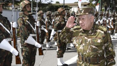 In pictures.. Lieutenant General Al-Said Chanegriha on a working and inspection visit to the Republican Guard Command - Al-Hiwar Algeria