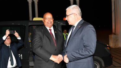 The President of the National Assembly of the Republic of Zimbabwe arrives in Algeria - Al-Hiwar Al-Jazaeryia