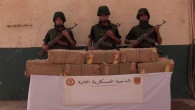 Arresting 83 drug dealers and thwarting the entry of 6 quintals of kaif to Algeria - Al-Hiwar Al-Jazairia