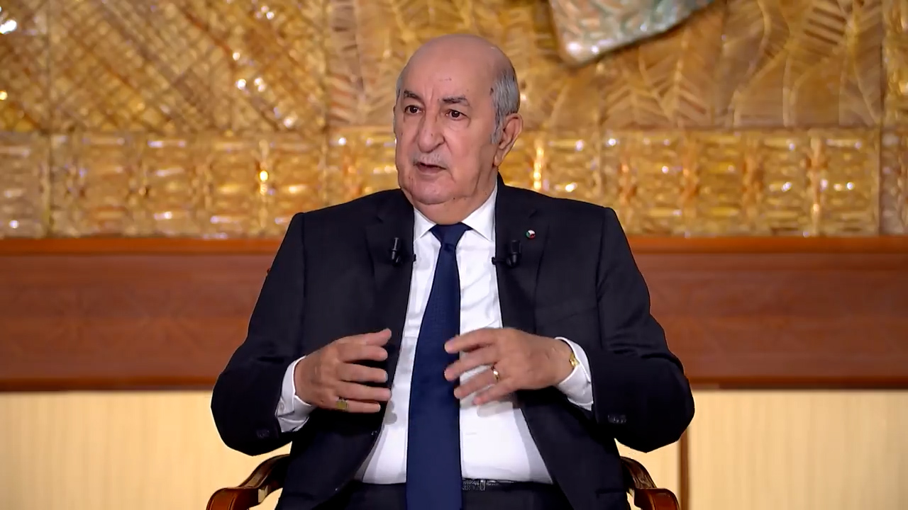 President Tebboune meets the Algerian community in Portugal - Al-Hiwar Al-Jazaeryia