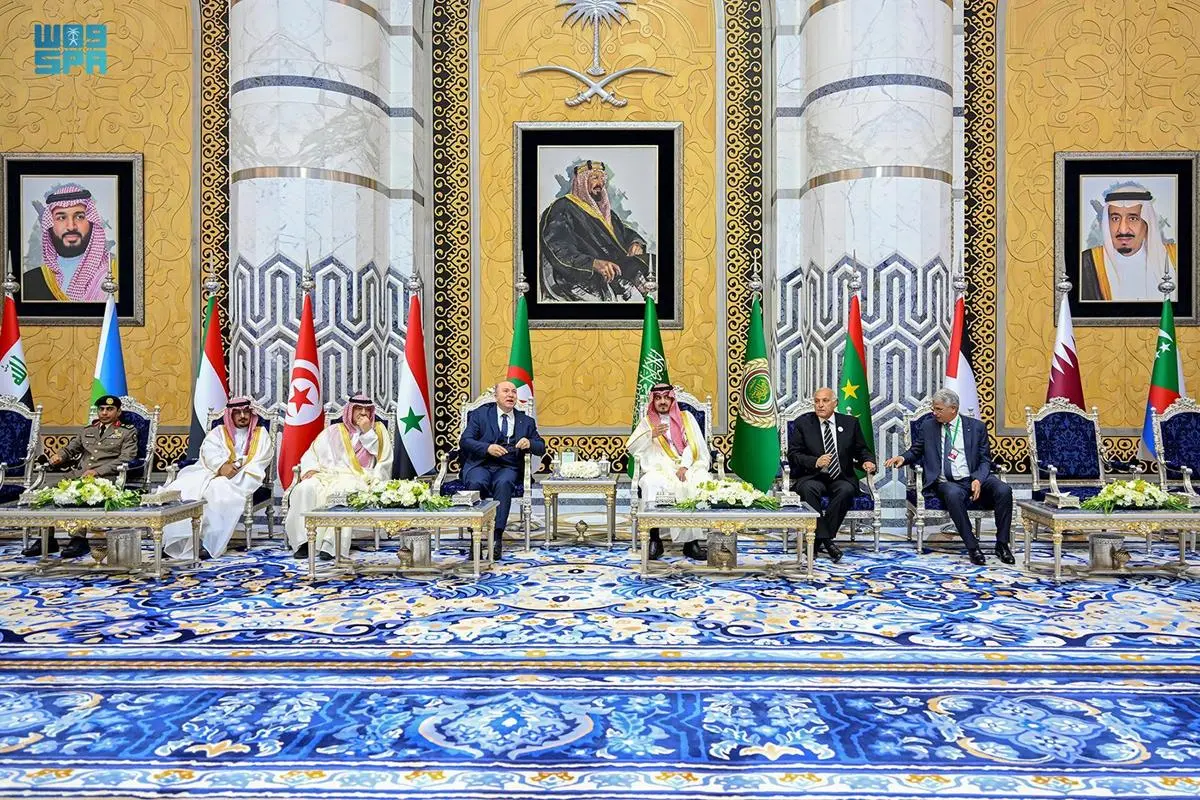 The Prime Minister arrives in Jeddah to represent President Tebboune at the Arab Summit - Algerian Dialogue