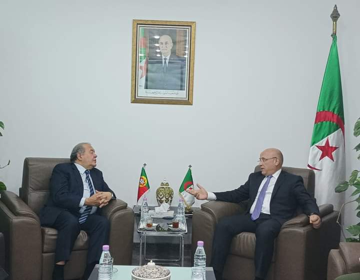 Zitouni and the Portuguese Minister of Economy discuss the economic relations between the two countries - Al-Hiwar Algeria