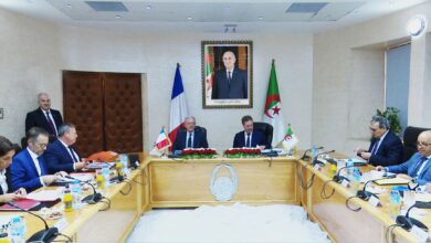 In pictures.. Ben Cheikh receives the director of the French police - Al-Hiwar Al-Jazairia