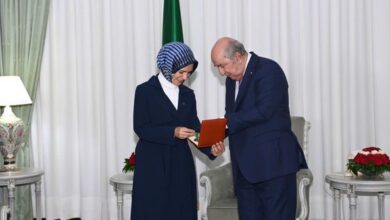 In pictures.. President Tebboune bestows a medal worthy of the Turkish Ambassador to Algeria - Al-Hiwar Al-Jazaeryia