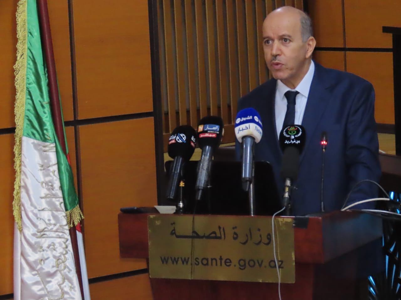 Sayhi calls for improving addiction control mechanisms - Al-Hiwar Algeria