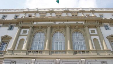 The National Assembly continues to study proposals to review the parliament's internal system - the Algerian dialogue