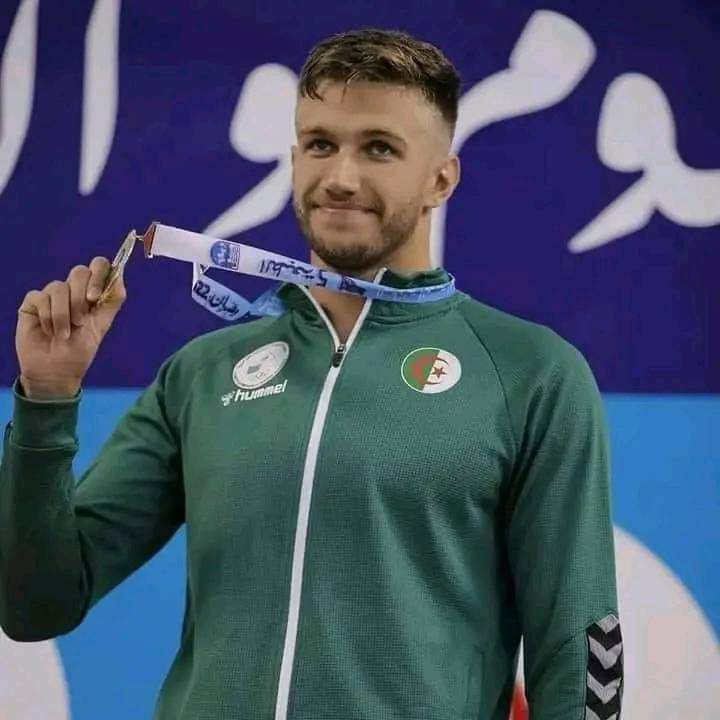 Algerian swimmer "Jawad Sayoud" complains about the injustice of the federation - Al-Hiwar Al-Jazaeryia