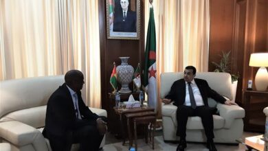 Arkab receives Guinea-Bissau's ambassador to Algeria - Al-Hiwar Al-Jazaeryia