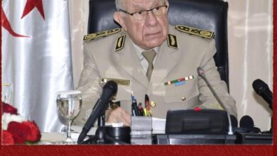 Lieutenant General Al-Said Shangriha offers condolences to the families of the martyrs of the fires - Al-Hiwar Al-Jazaeryya