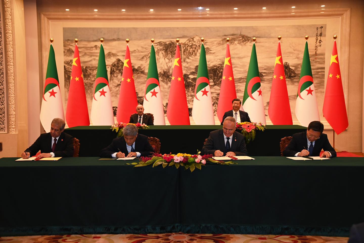 The Chinese giant is in a major partnership with Algeria in strategic projects - the Algerian Dialogue