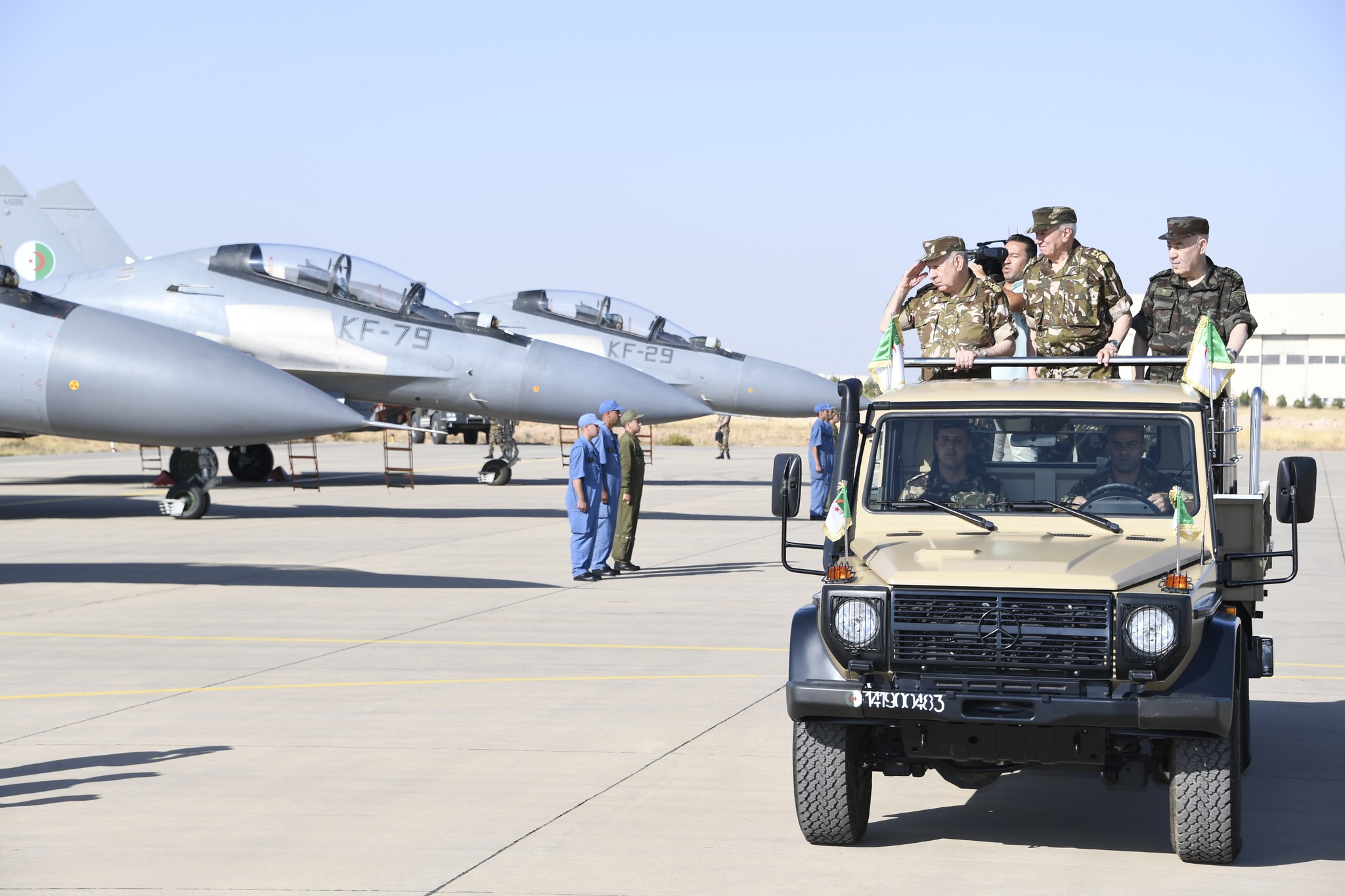 Chanegriha is making an important visit to the air base in Oum El-Bouaghi