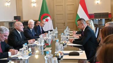 Budapest, highlighting Algeria's efforts to encourage peaceful solutions to crises - Algerian Dialogue