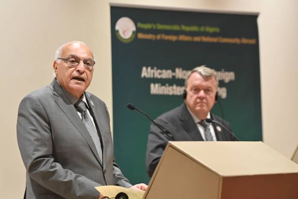 A press conference by the Minister of Foreign Affairs, jointly with the Minister of Foreign Affairs of the Kingdom of Denmark - Al-Hiwar Algeria