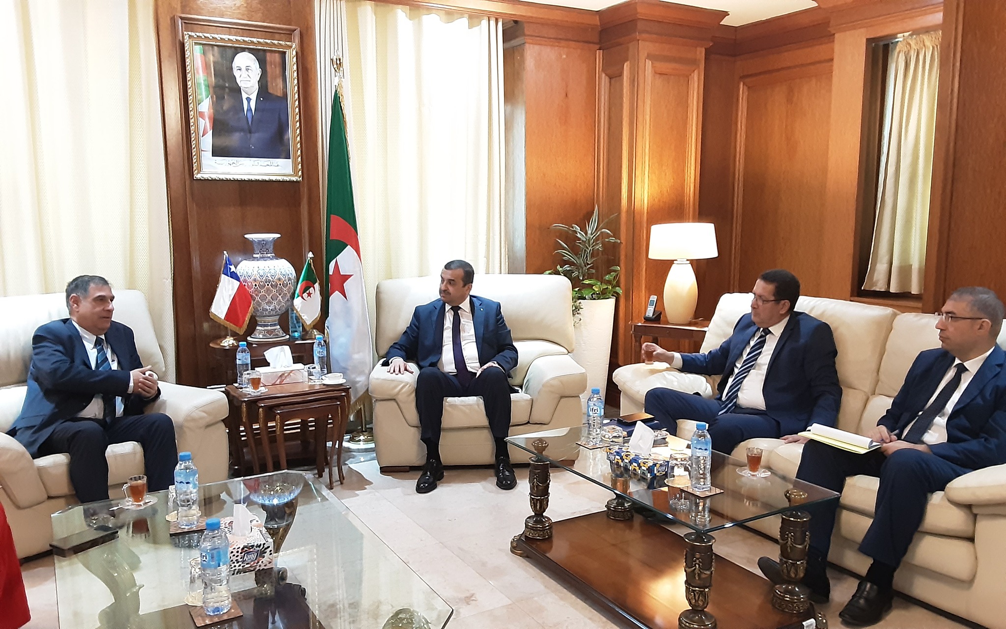 Arkab receives the Chilean ambassador to Algeria - Algerian Dialogue