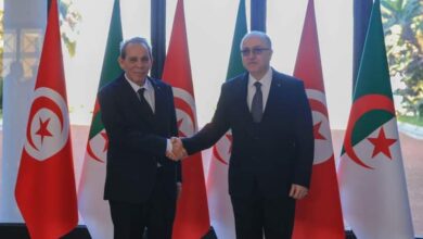 The Prime Minister supervises the opening of the Algerian-Tunisian Economic Forum - Al-Hiwar Algeria