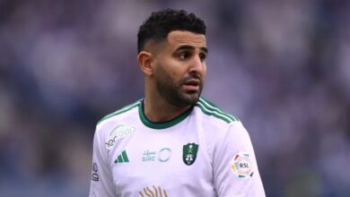 Mahrez makes the event happen by being humble with the children of his hometown - New Algeria