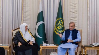 The Pakistani Prime Minister receives the Secretary-General of the Muslim World League