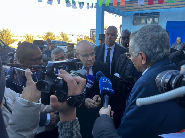 In pictures: Zitouni confirms from Bashar the government’s commitment to encouraging industries that support social development - Algerian Dialogue