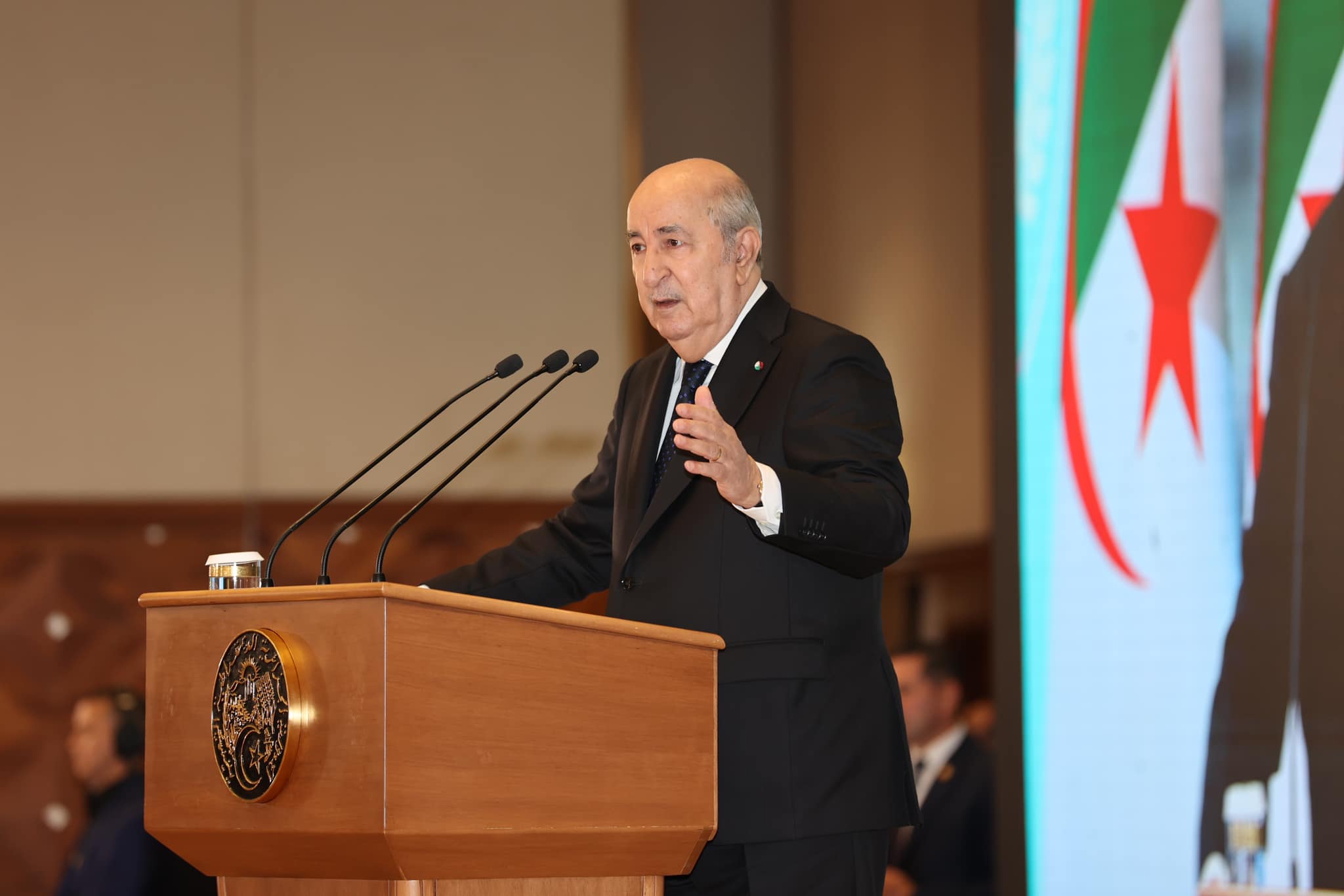 President Tebboune: We are aware of the remnants of the gang who are threatening the governors - New Algeria